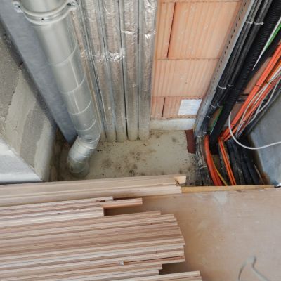 Kabelsch&auml;chte in den Etagen werden verschlossen