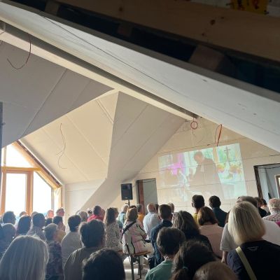 Gottesdienst September 2025 - Gruppenraum Obergescho&szlig;