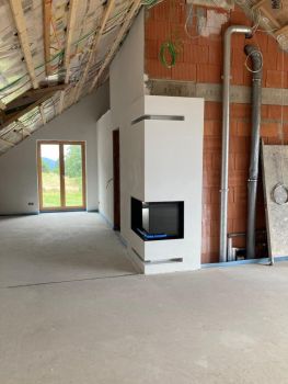 Kamin im großen Gruppenraum – leider noch ohne Trockenbau.